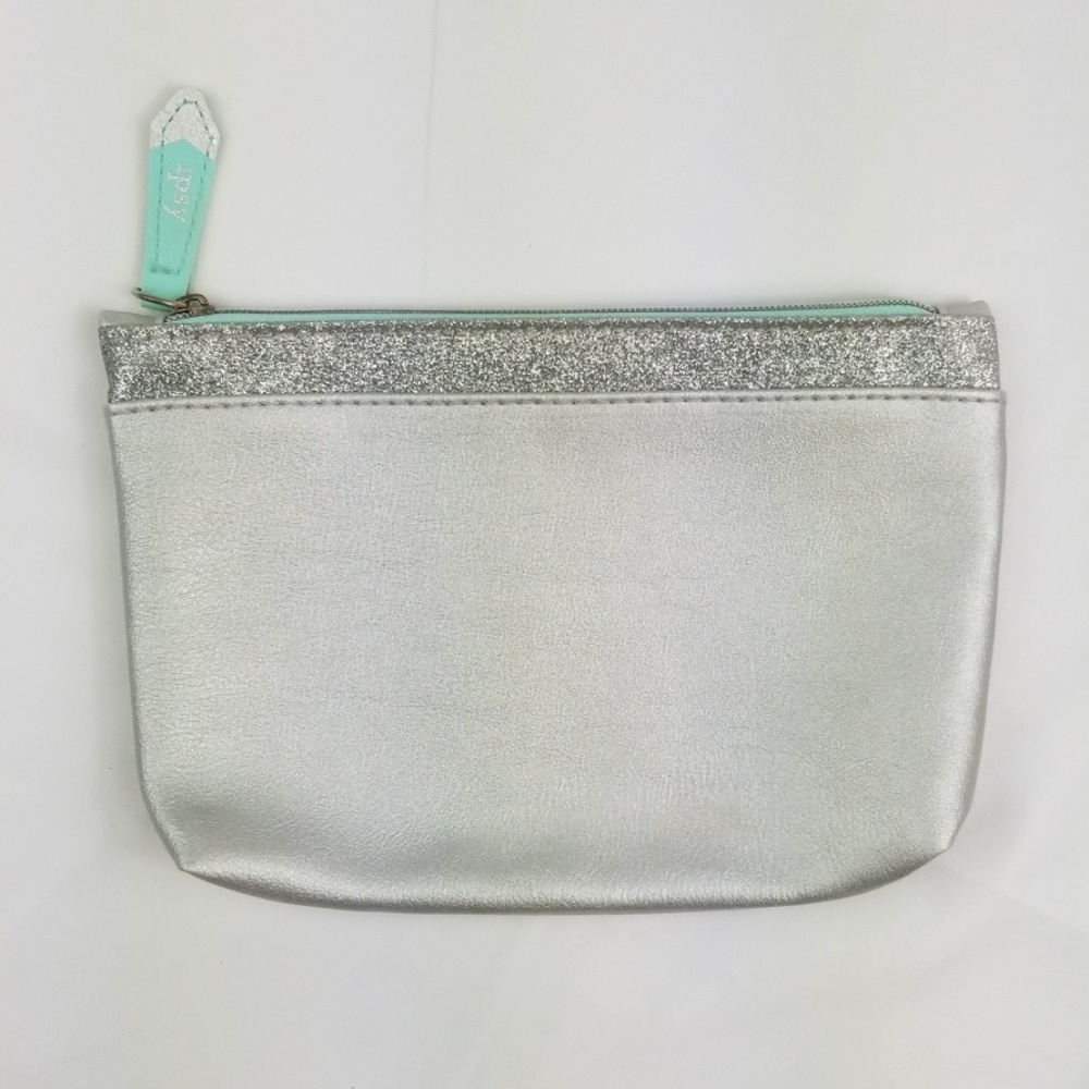 🍓Ipsy Glitter Cosmetic Bag/Case
